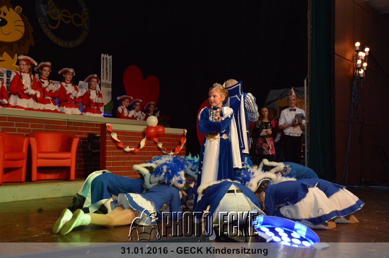 052.jpg