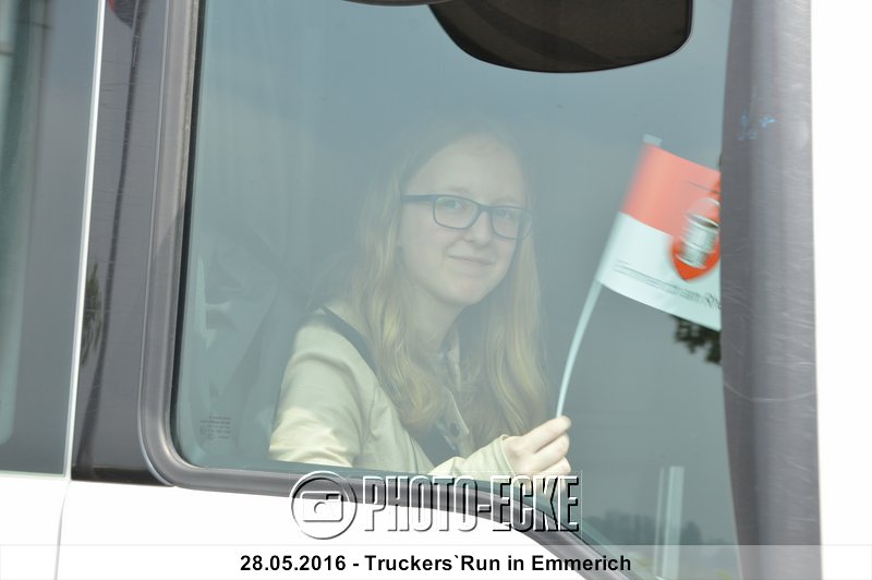 072.jpg