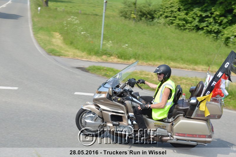 070.jpg