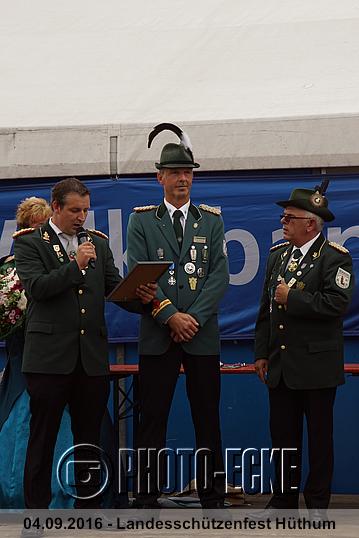 097.jpg