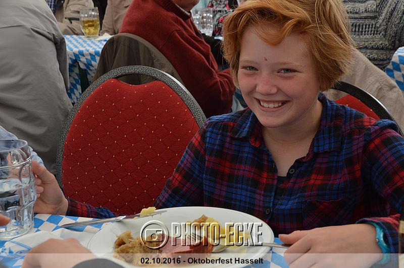 054.jpg