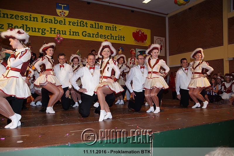 071.jpg