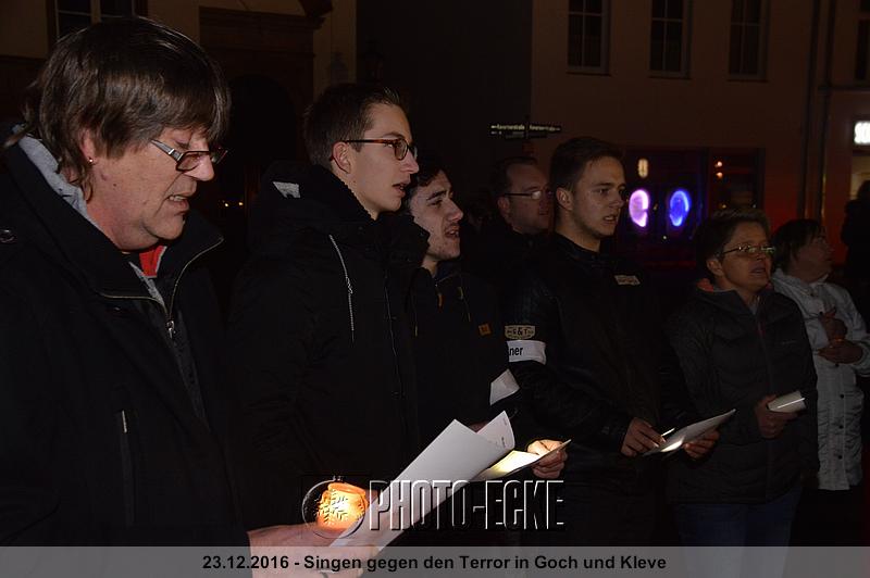 070.jpg